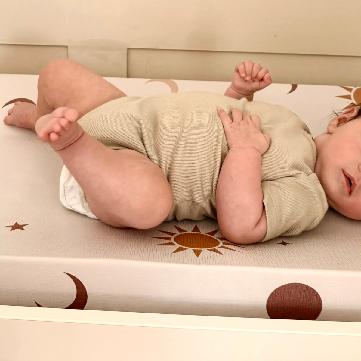 DAZED JOY Cosmo Wedge Baby Changing Mat
