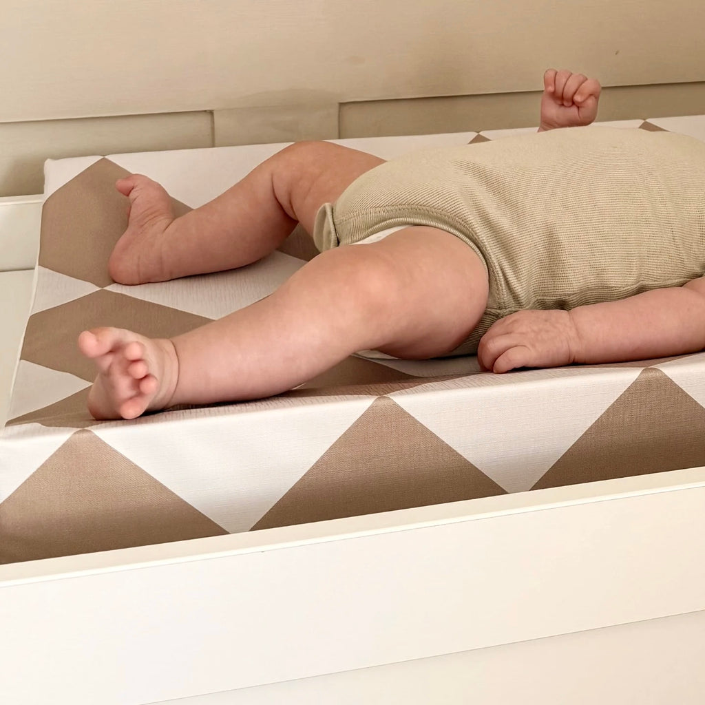 DAZED JOY Quinn Wedge Baby Changing Mat