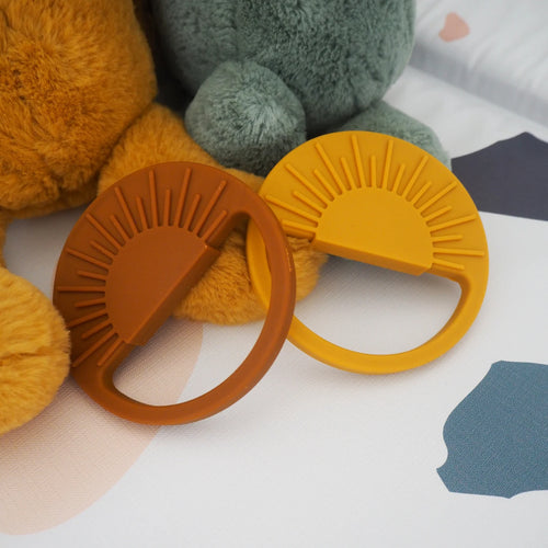 Chewable Charm Sun Teether in Clay