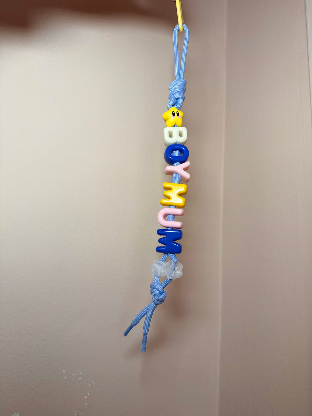 DAZED JOY Yellow+Blue Boy Mum Keychain